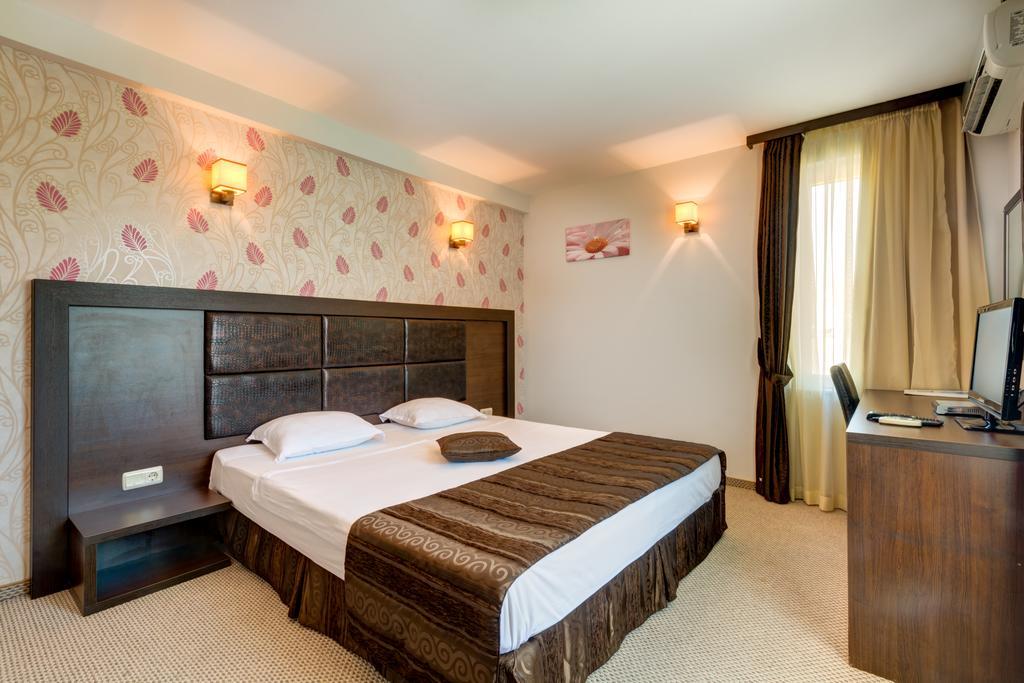 Siena House Hotell Sozopol Exteriör bild