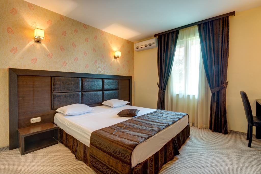 Siena House Hotell Sozopol Exteriör bild