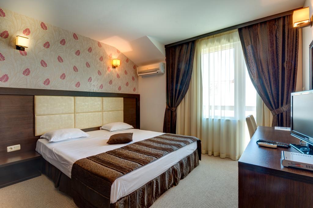 Siena House Hotell Sozopol Exteriör bild