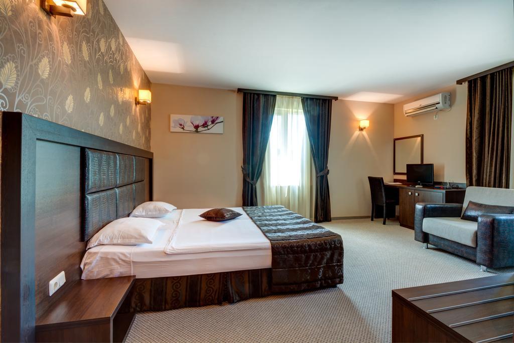 Siena House Hotell Sozopol Exteriör bild