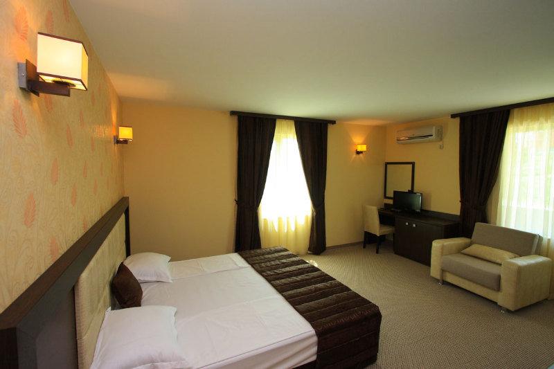 Siena House Hotell Sozopol Exteriör bild